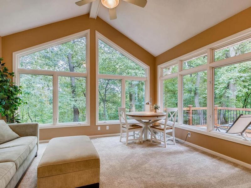 4177 Amberleaf Trl, Eagan, MN 55123
