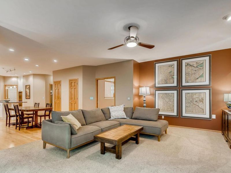 4177 Amberleaf Trl, Eagan, MN 55123