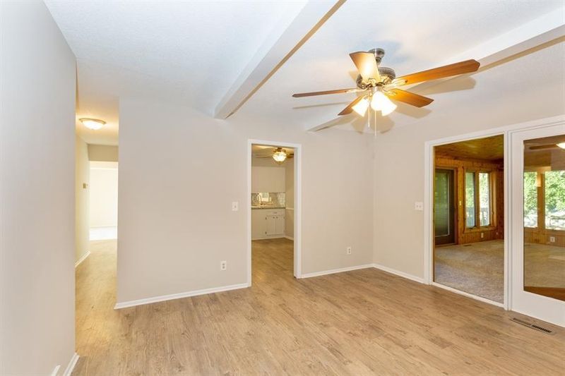 4383 Sequoia Dr, Eagan, MN 55122