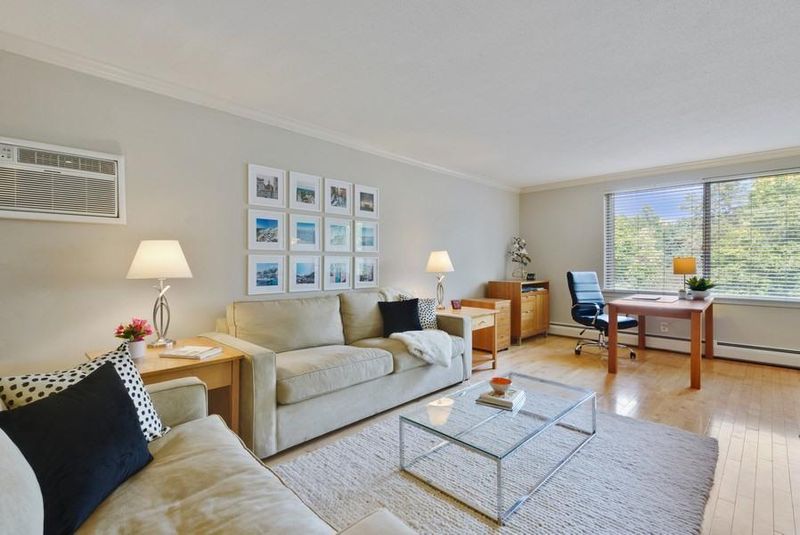 1770 Bryant Ave S #316, Minneapolis, MN 55403