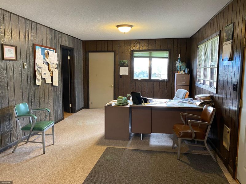 233 Railroad Ave E, Blackduck, MN 56630