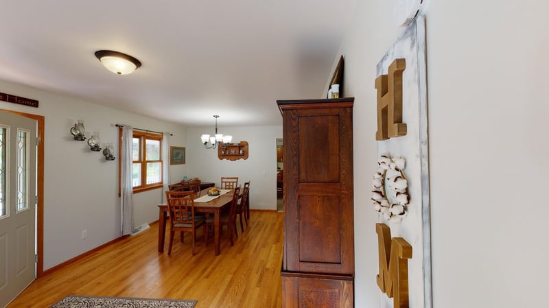 N28193 Sorlie Ln, Arcadia, WI 54612