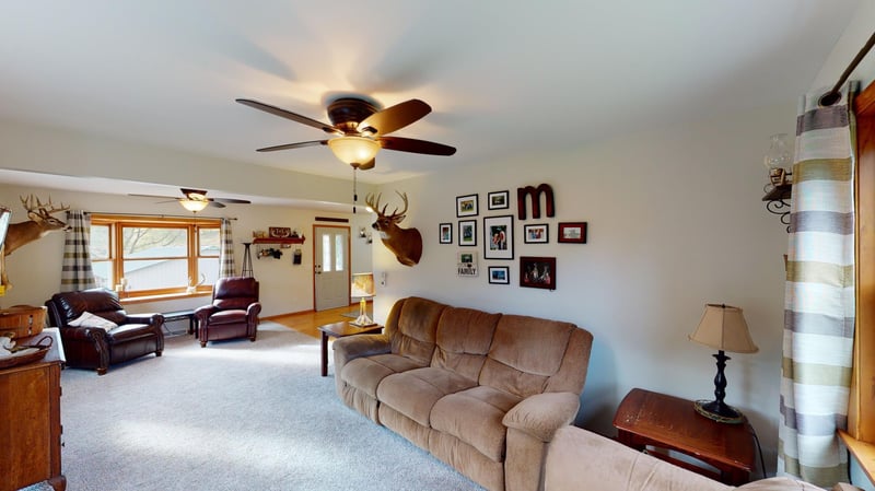 N28193 Sorlie Ln, Arcadia, WI 54612
