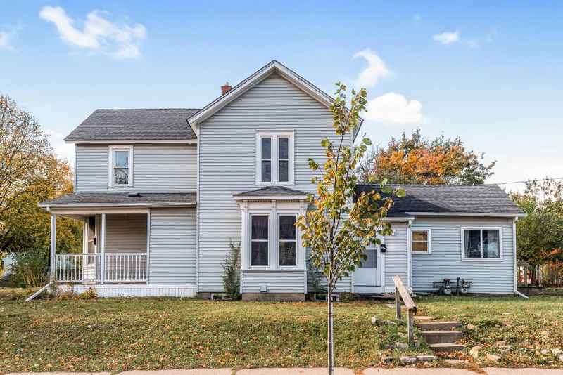 1175 Ross Ave, Saint Paul, MN 55106