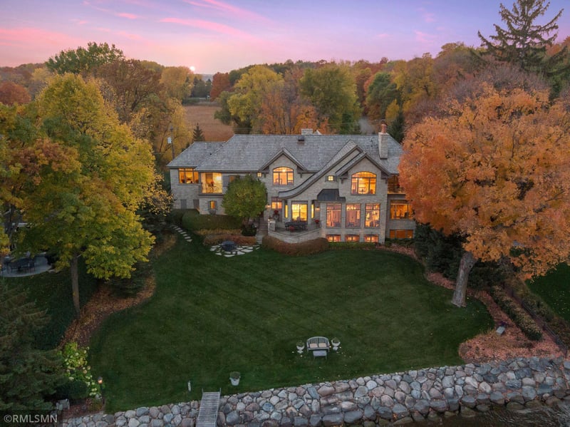 1740 Shadywood Rd, Wayzata, MN 55391