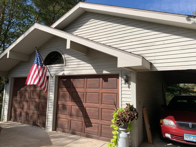 1262 Spring Creek Rd, Red Wing, MN 55066