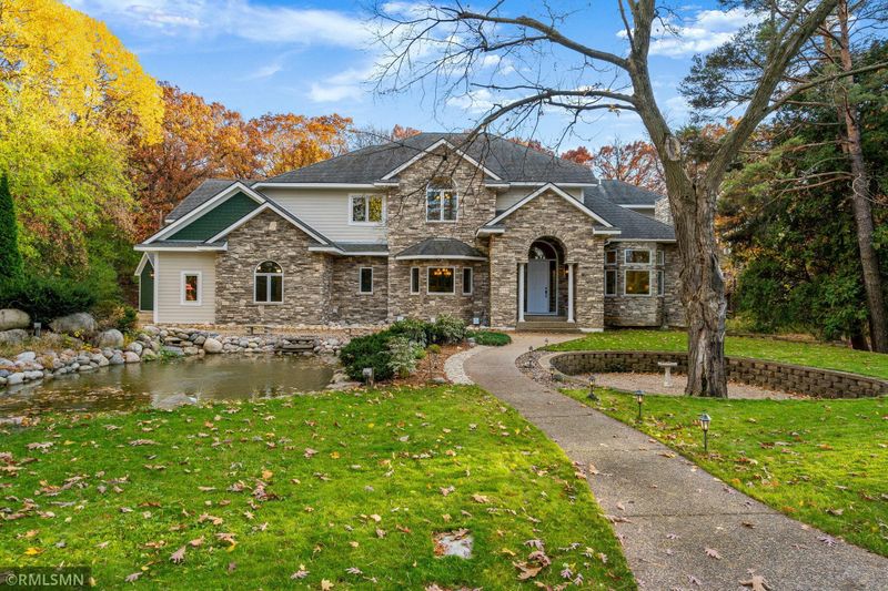 4538 Highland Rd, Minnetonka, MN 55345