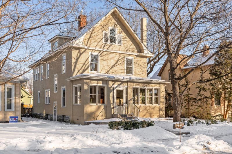 3211 Holmes Ave S, Minneapolis, MN 55408