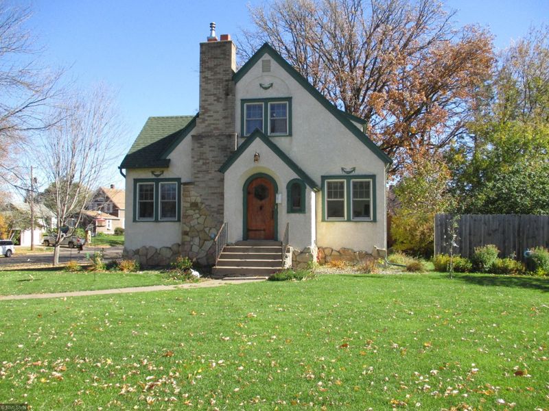 204 Minnesota Ave S, Aitkin, MN 56431