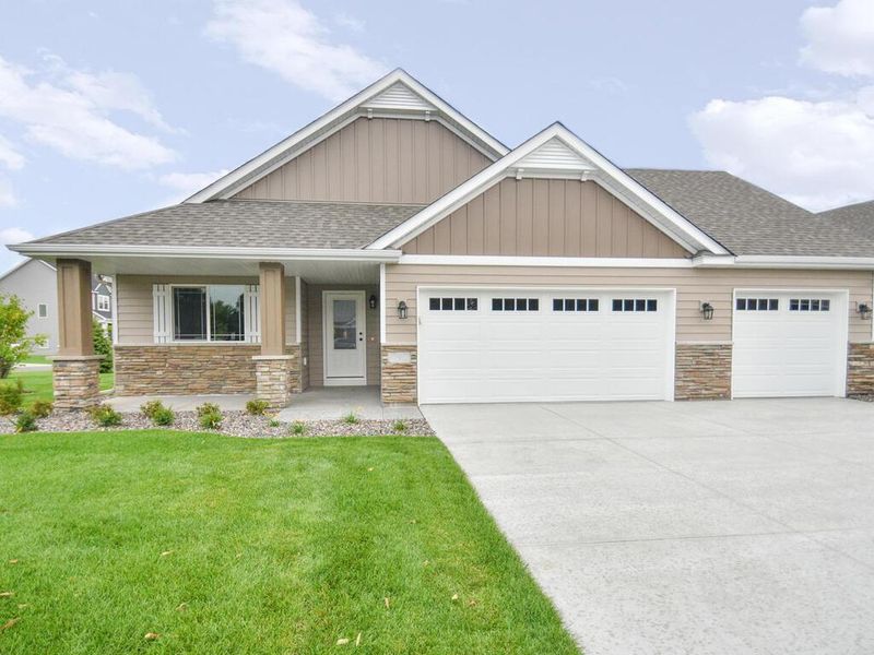 681 160th Ln NW, Andover, MN 55304