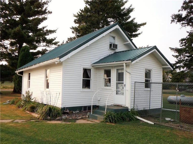 301 8 3/4 St, Prairie Farm, WI 54762