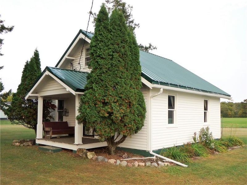 301 8 3/4 St, Prairie Farm, WI 54762