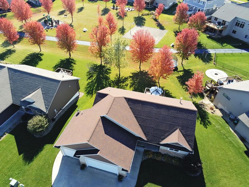 1772 Kimberly Cir, River Falls, WI 54022