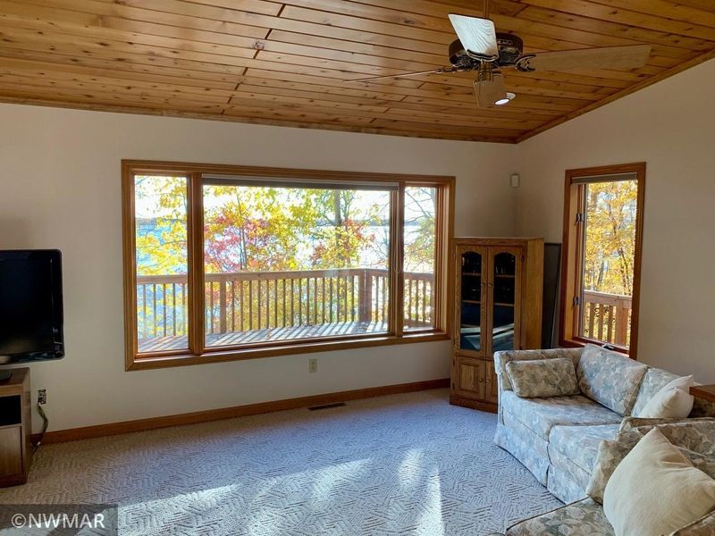 18286 Raymond Dr SE, Cass Lake, MN 56633