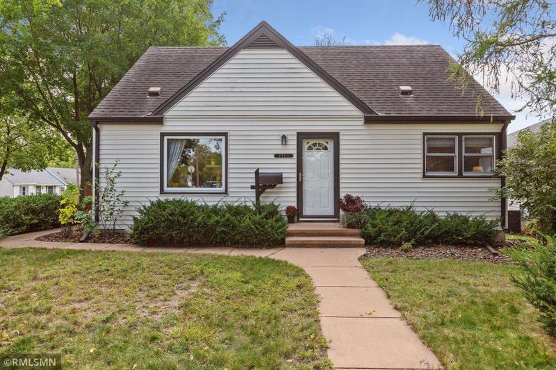 2701 W 60th St, Minneapolis, MN 55410