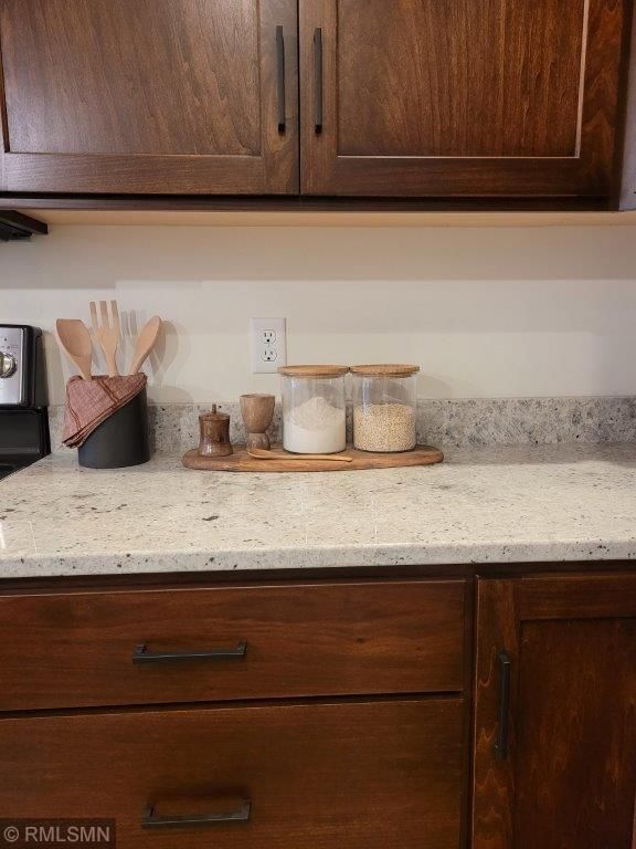 1028 Whiteowl Trl SW, Hutchinson, MN 55350
