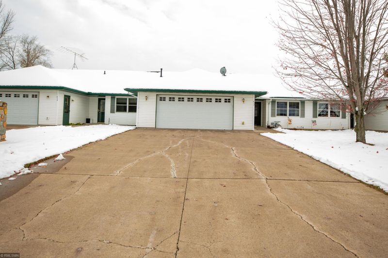 412 7th Ave NE, Pine City, MN 55063