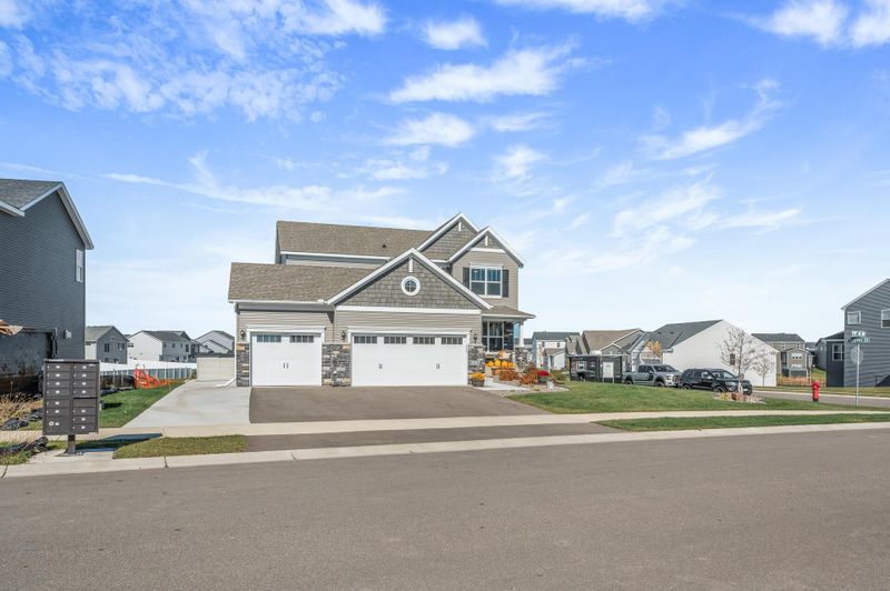 10041 190th Ave NW, Elk River, MN 55330