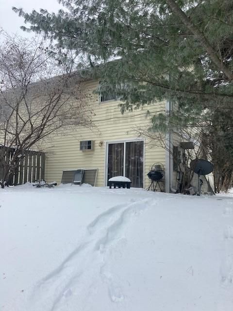 317 Nicole Ln #1, River Falls, WI 54022