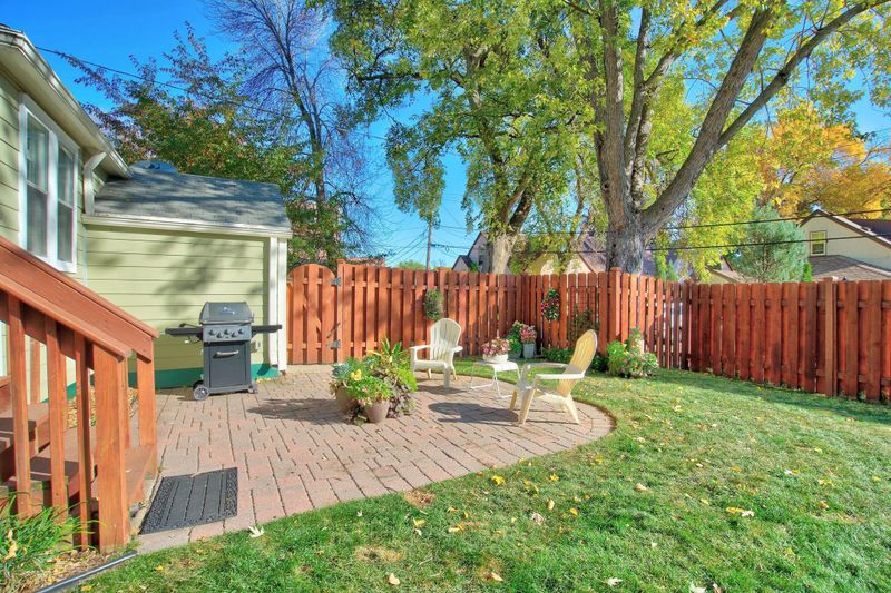5509 11th Ave S, Minneapolis, MN 55417