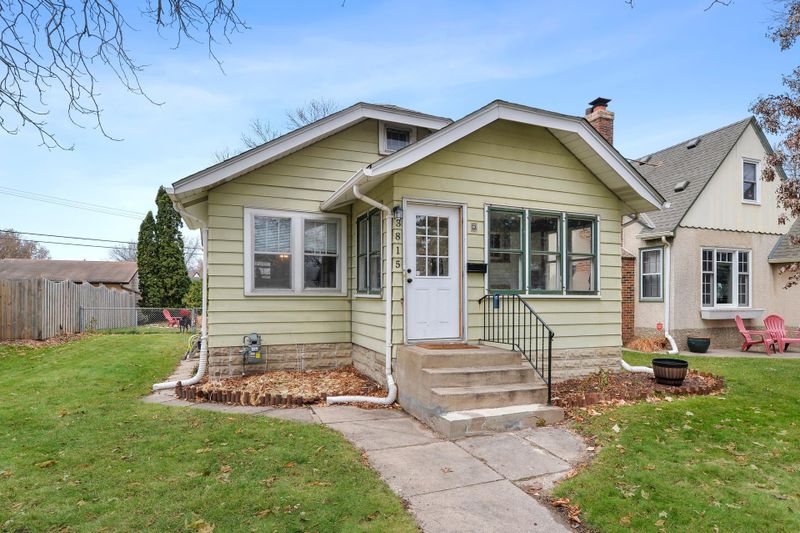 3815 Vincent Ave N, Minneapolis, MN 55412