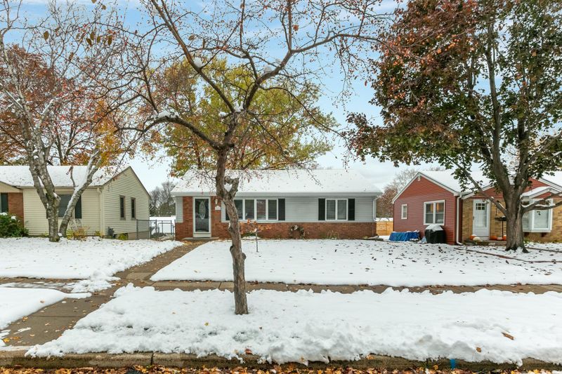 2844 Quebec Ave S, Saint Louis Park, MN 55426