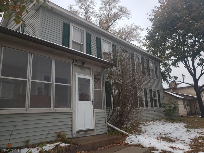 320 Eddy St, Hastings, MN 55033