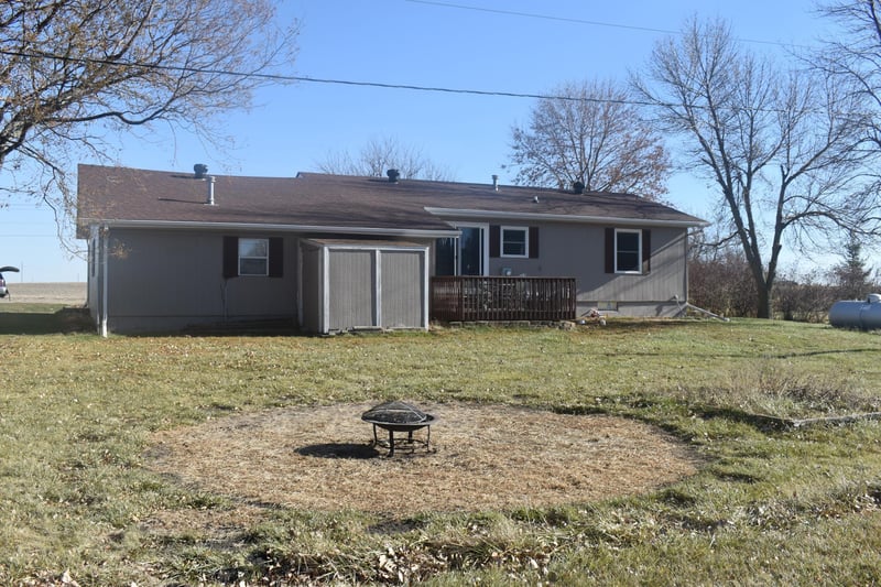 2523 Birchwood Dr, Bigelow, MN 56117