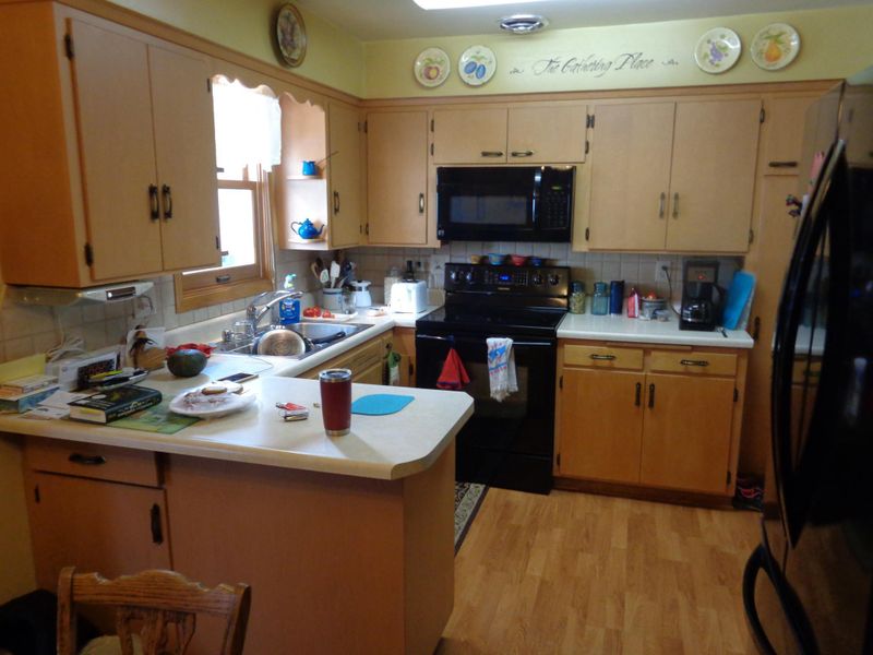728 S 12th St, Montevideo, MN 56265