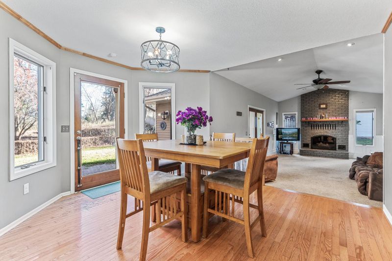 412 High Point Curve S, Maplewood, MN 55119