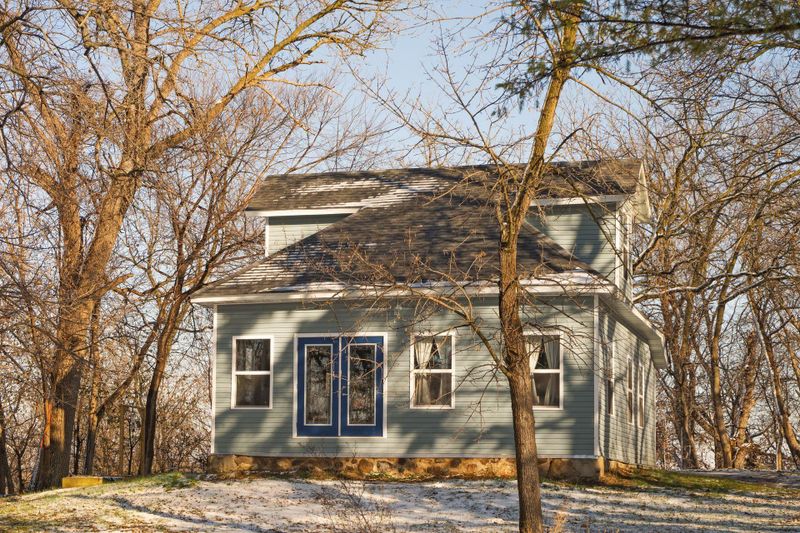 25493 Kent Ave, Morristown, MN 55052
