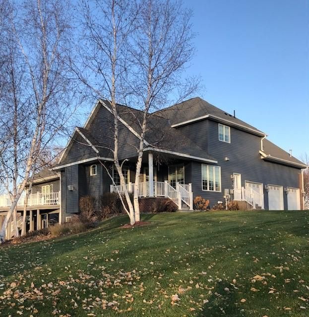 1508 2nd St NE, Willmar, MN 56201
