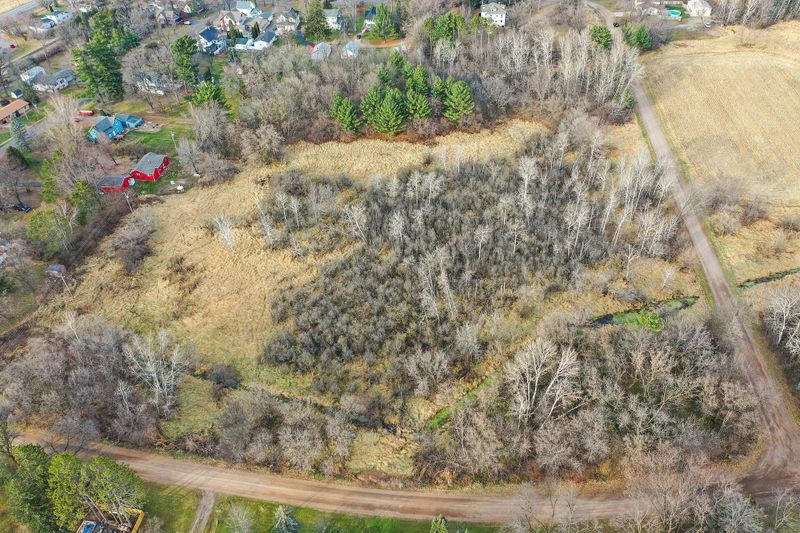 xxxx Central Dr E, Braham, MN 55006