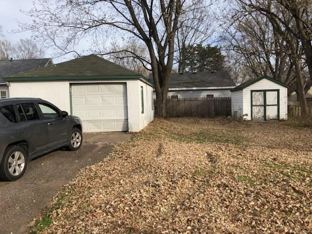 1982 Webber St, White Bear Lake, MN 55110