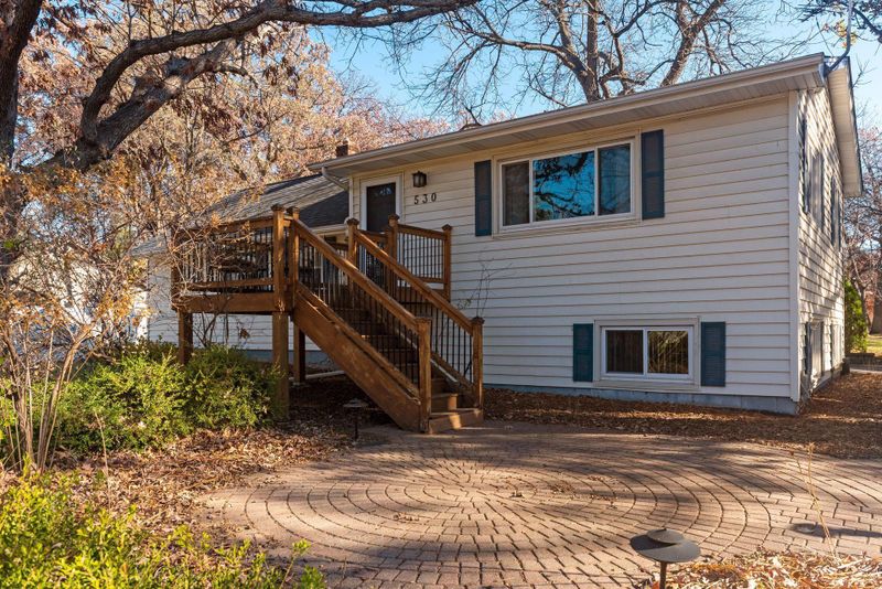 530 Jersey Ave N, Golden Valley, MN 55427