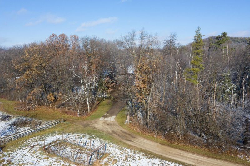 1790 Bluebird Ln, Red Wing, MN 55066