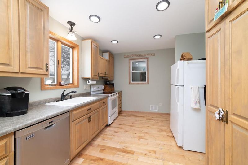 106 1st St NE, Norwood Young America, MN 55397
