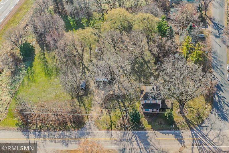 1011 E 205th St, Jordan, MN 55352