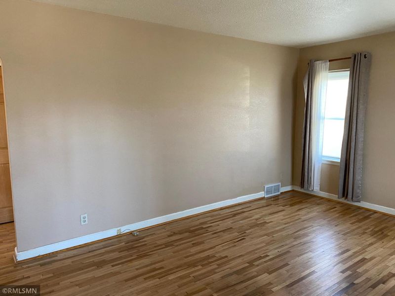 106 4th St N, Atwater, MN 56209
