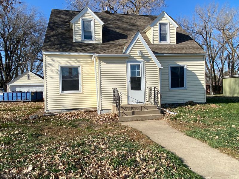 106 4th St N, Atwater, MN 56209