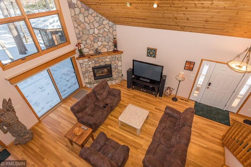 8574 Eagle Ln, Breezy Point, MN 56472