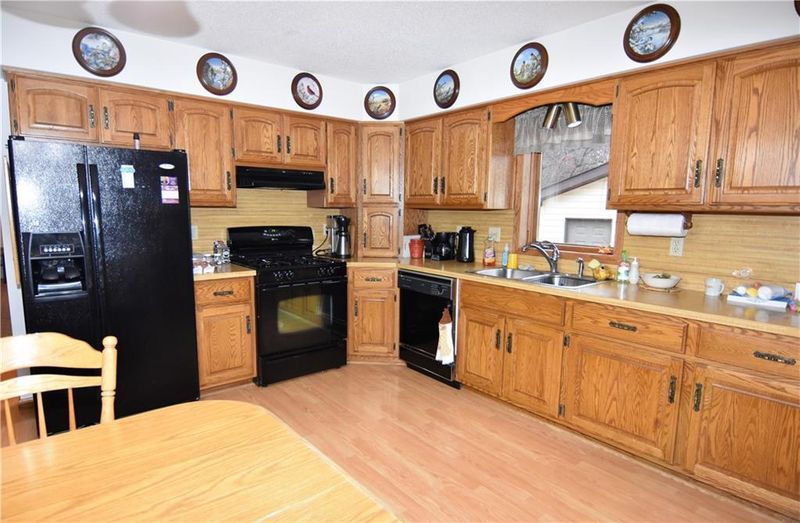 N3794 6th St, Weyerhaeuser, WI 54895