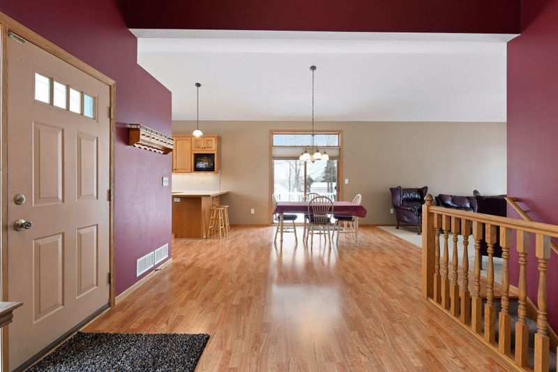 1781 Dunbury Rd, Waconia, MN 55387