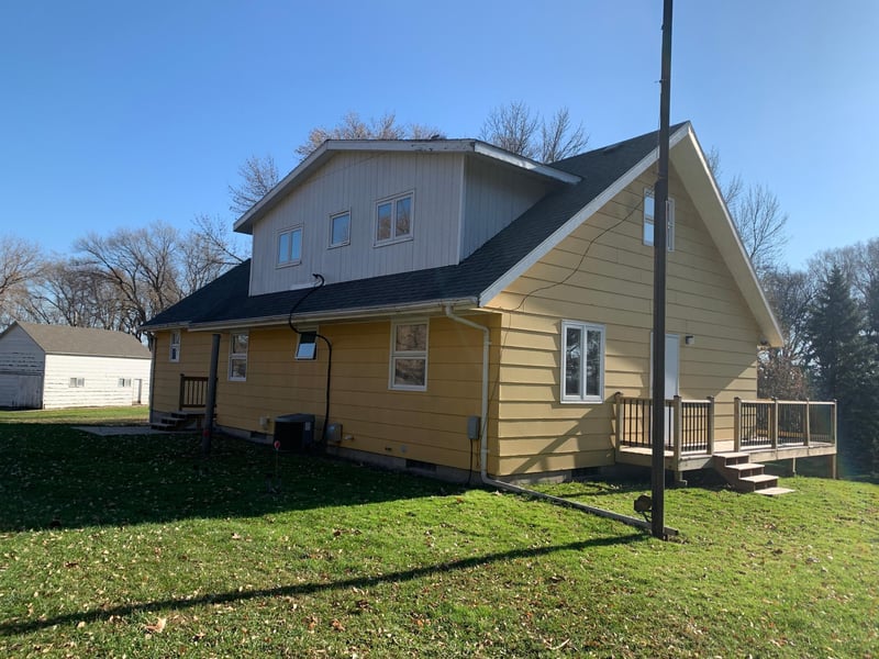 15463 15th St SE, Blomkest, MN 56216