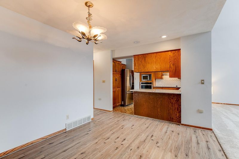 42209 93rd St, Blue Earth, MN 56013
