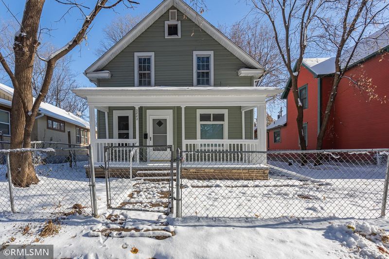 2802 Colfax Ave N, Minneapolis, MN 55411
