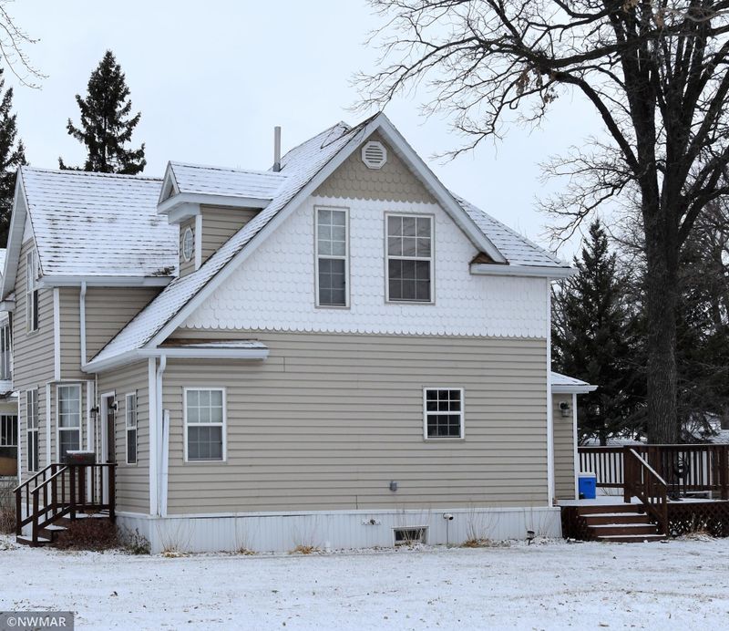 504 Horace Ave N, Thief River Falls, MN 56701