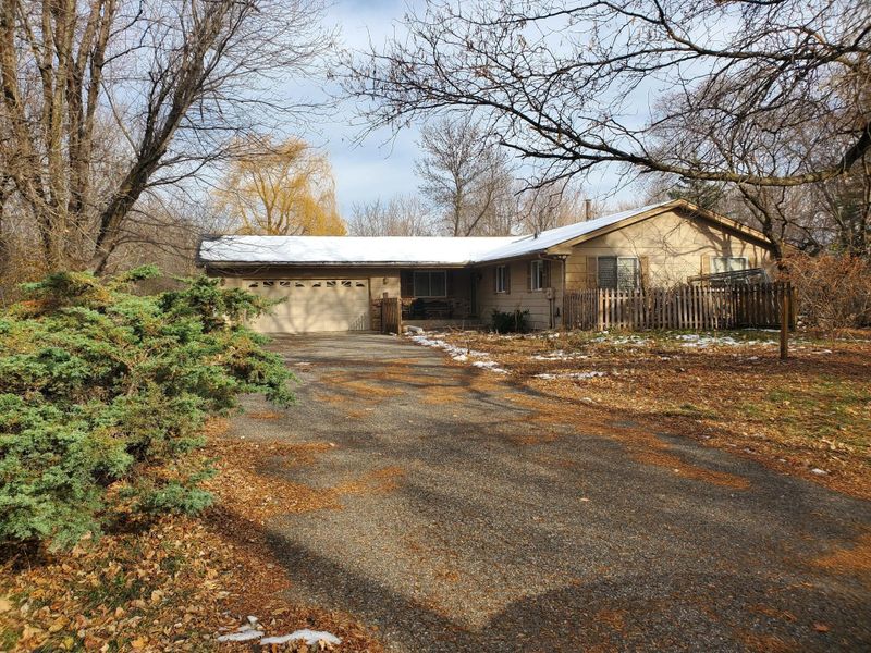 2640 Watertown Rd, Long Lake, MN 55356
