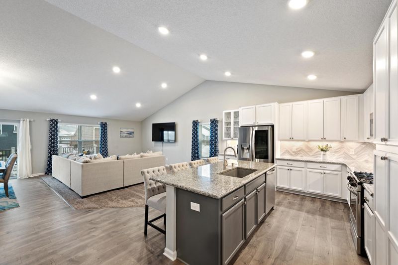 10762 Sumter Ave N, Brooklyn Park, MN 55445