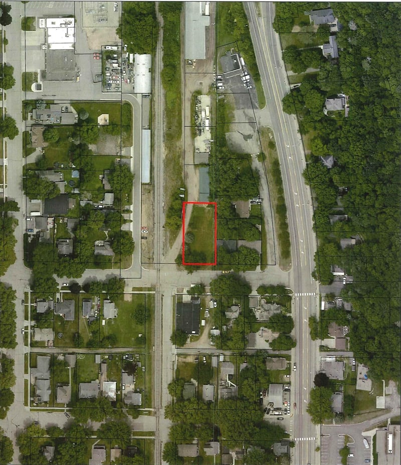 XXX 4th St E, Jordan, MN 55352